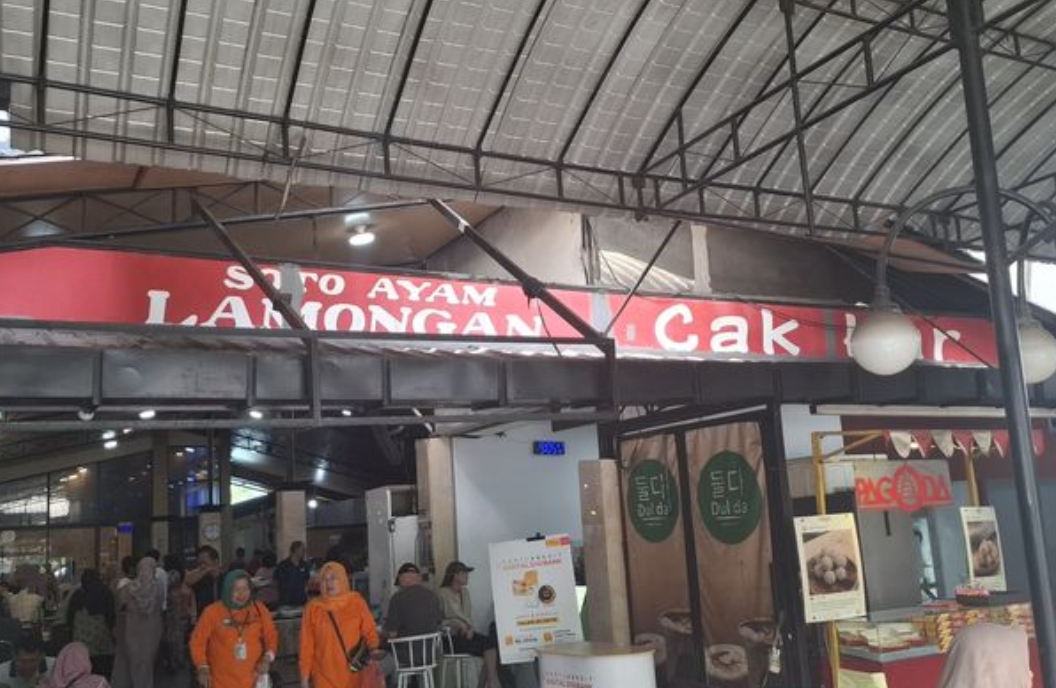 Soto ayam cak har, rasa gurih yang melegenda di surabaya