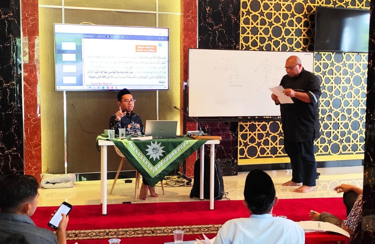 Ustadz Dian Berkah Kupas Tuntas Ilmu Waris Sehari Penuh di Masjid Al Dakwah Geluran