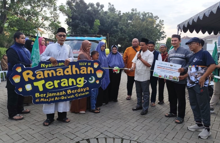 Masjid Al Dakwah PRM Geluran Hadirkan Dukungan Fasilitas dan Modal Usaha bagi Mitra UMKM Berdaya di Bulan Ramadhan